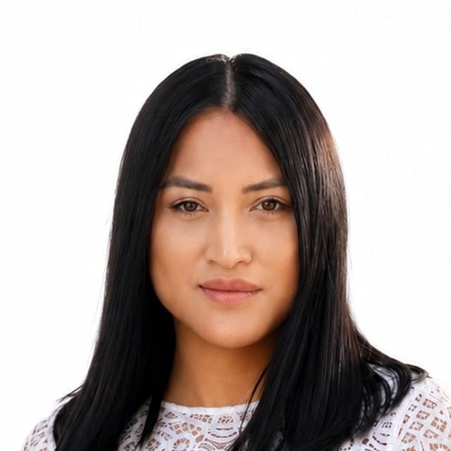 Ayu Helen Shabhatiwi, Talent Manager at LINK